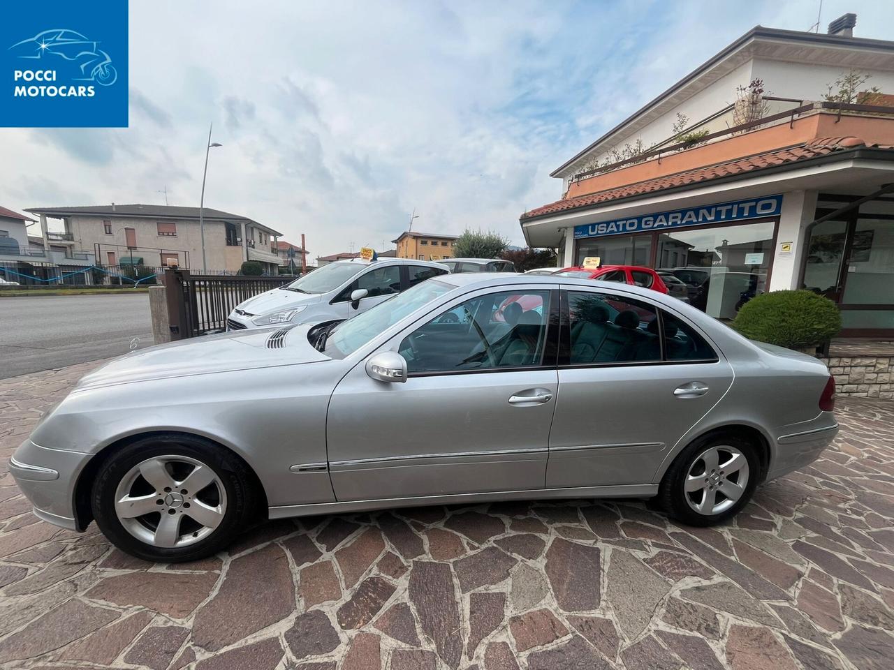 Mercedes-benz E 270 CDI cat Elegance