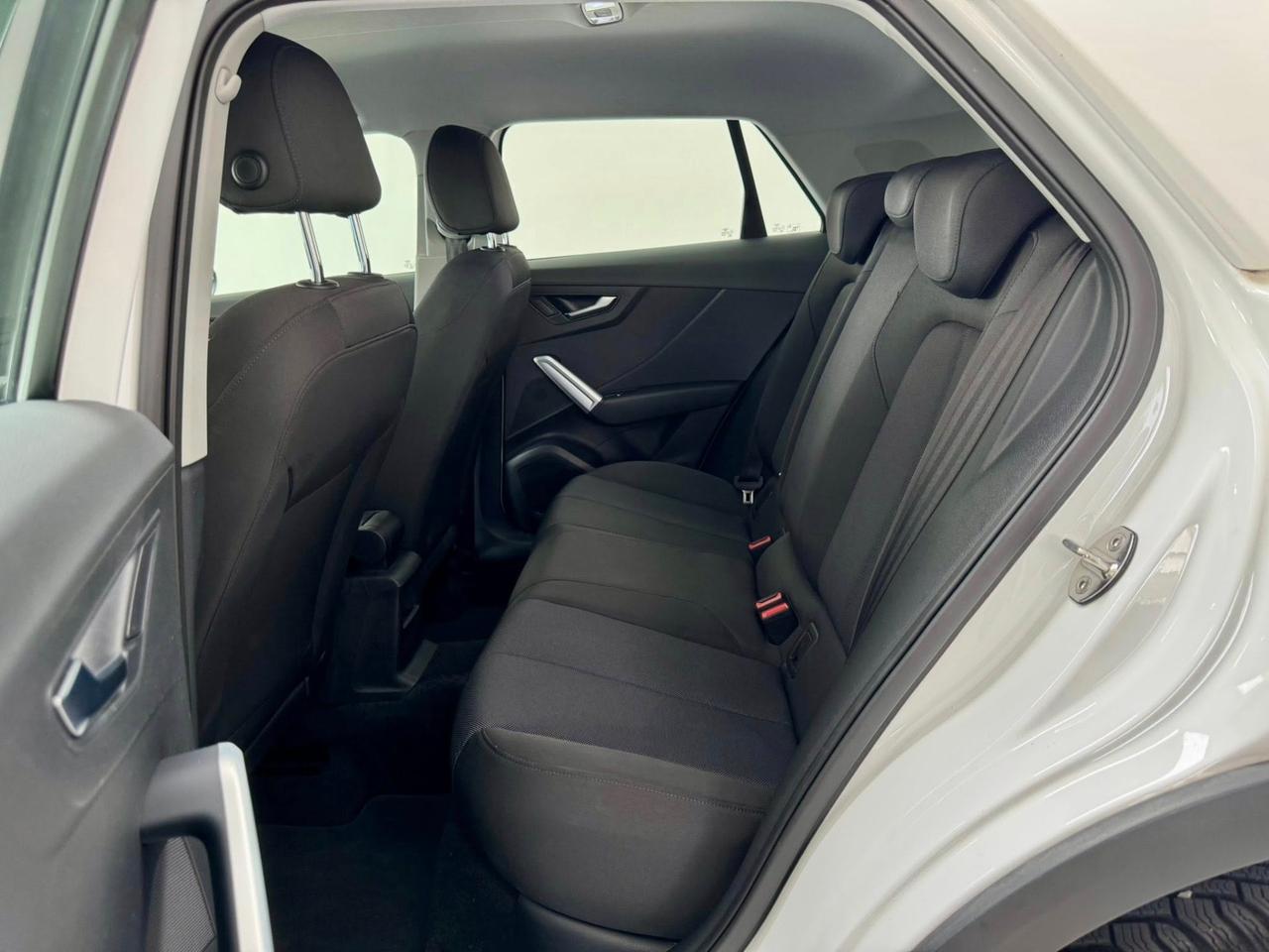 Audi Q2 30 TDI S tronic Business Design