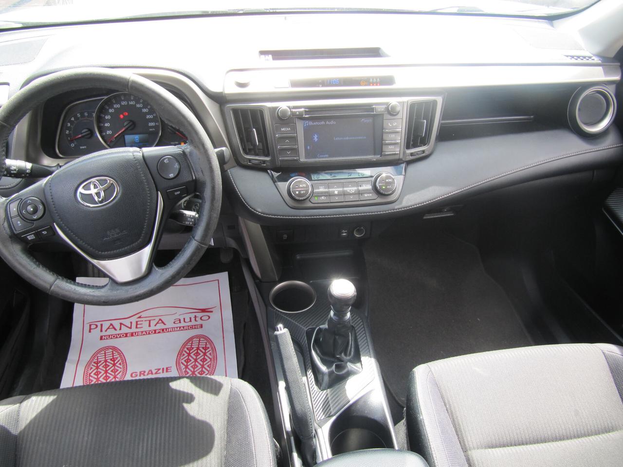 Toyota RAV 4 RAV4 2.0 D-4D 2WD
