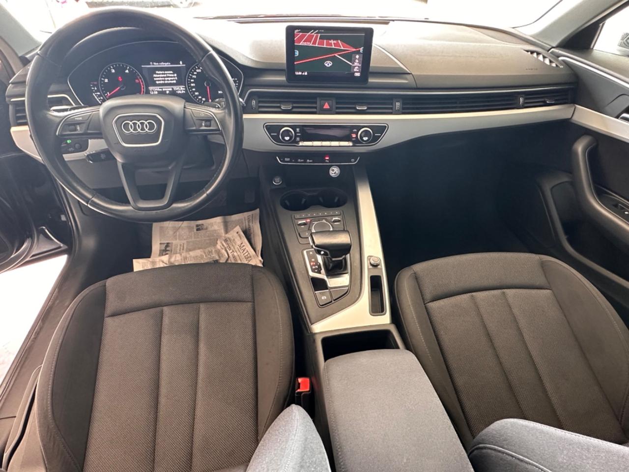 Audi A4 2.0 TDI 150 CV S tronic navigatore led xeno