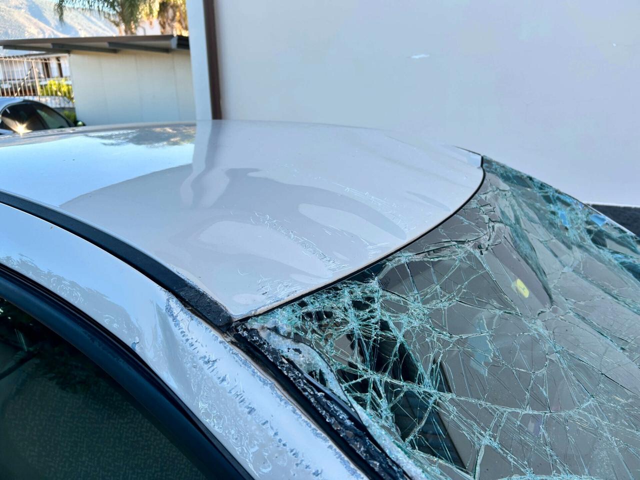 Lancia New Ypsilon 1.0 Hybrid - 2022 Incidentata