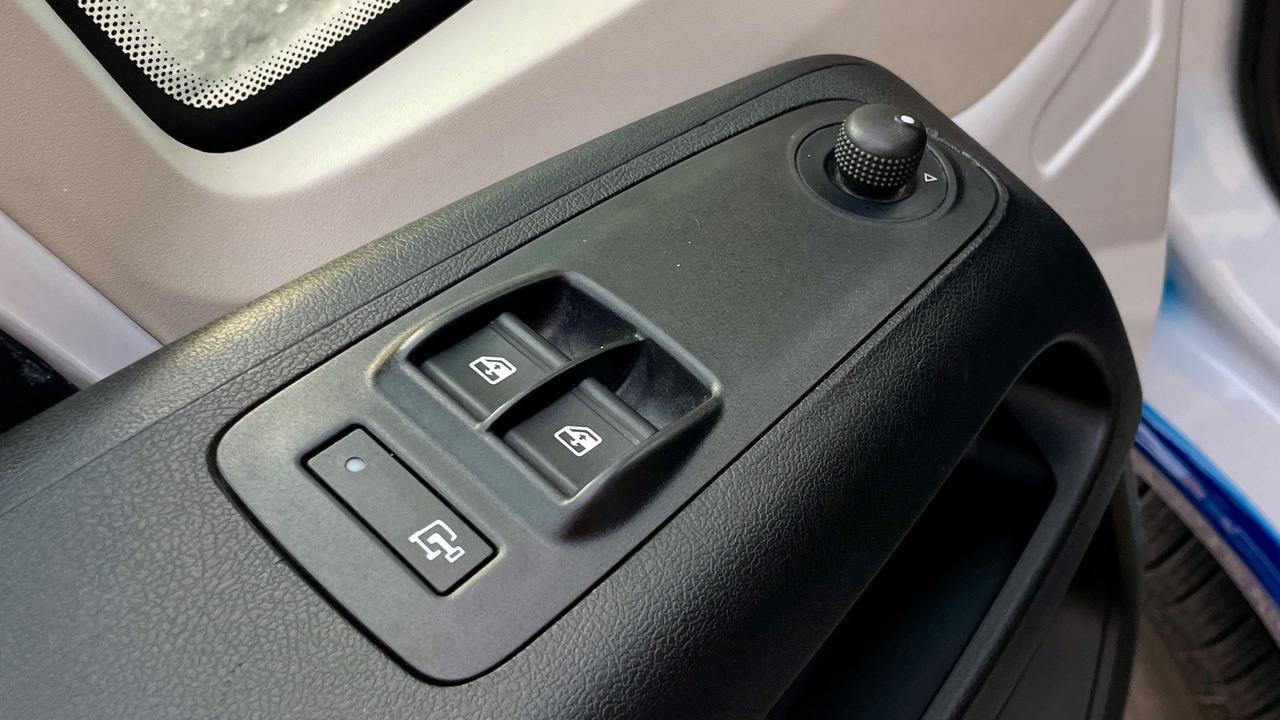 FIAT DUCATO 35 2.2 MJT PM-TM LAMIERATO 140CV - TELECAMERA POSTERIORE, PORTA SCORREVOLE, NEOPATENTATI