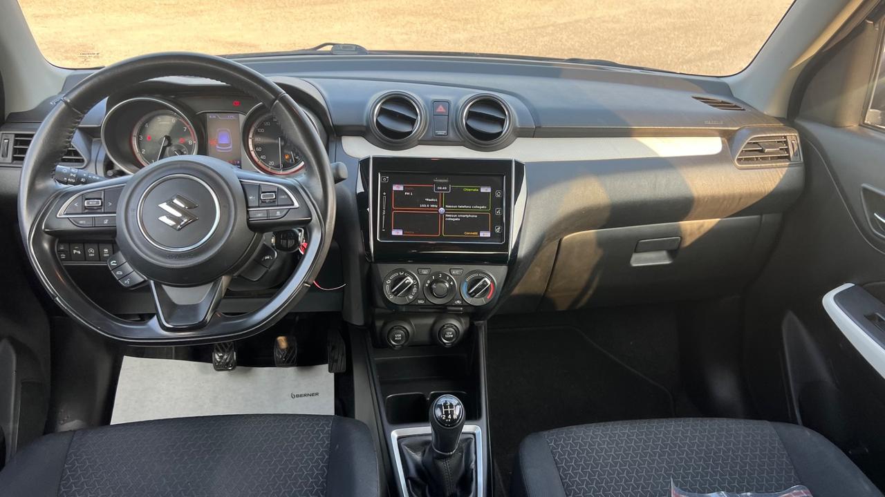 Suzuki Swift 1.2 Hybrid Cool