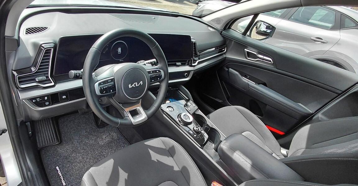 Kia Sportage 1.6 TGDi HEV AT Style