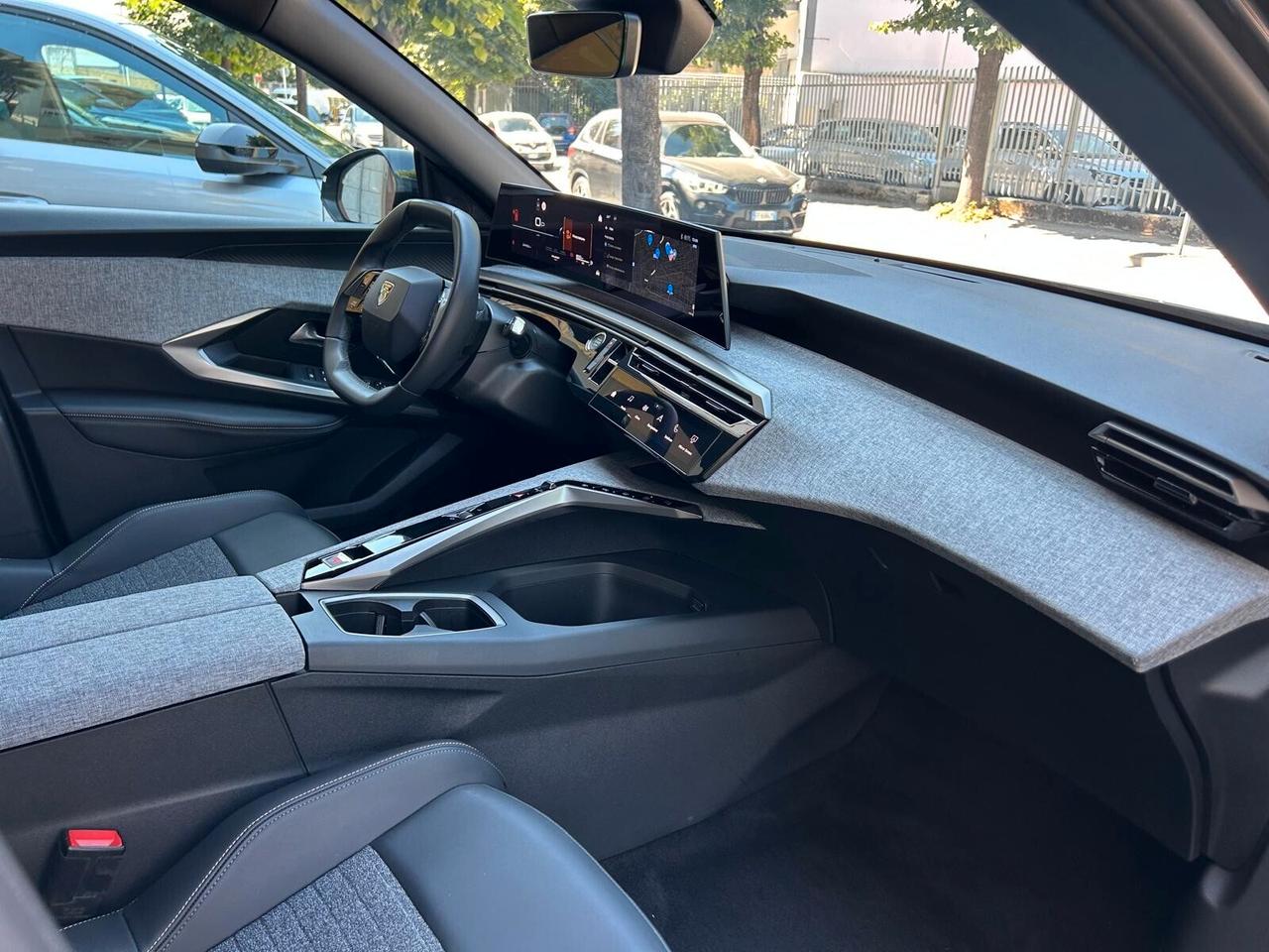 Peugeot 3008 Hybrid 145 e-DCS6 Allure