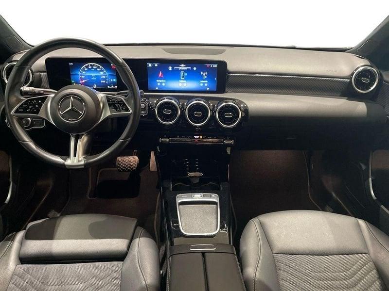 Mercedes-Benz Classe A A 180 d Progressive Advanced auto