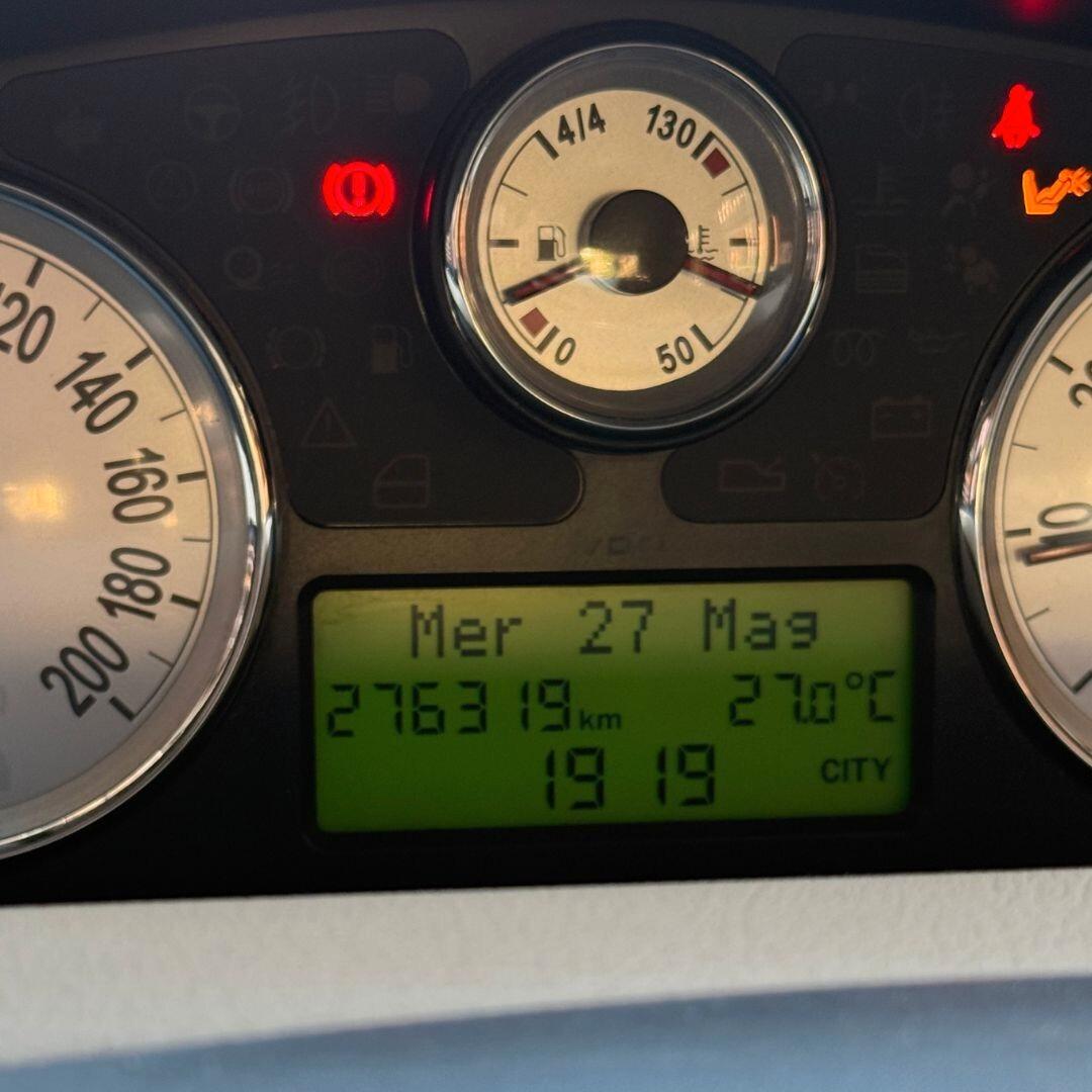 Lancia Ypsilon 1.3 MJT 75 CV