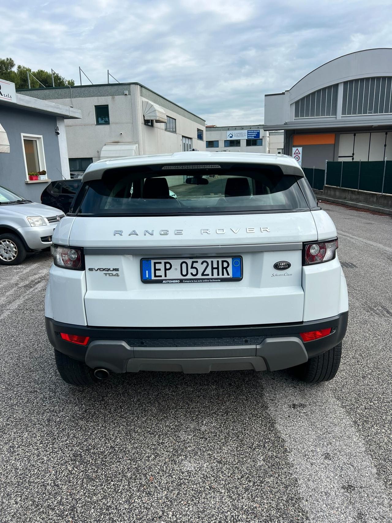 Land Rover Range Rover Evoque Range Rover Evoque 2.2 TD4 5p. Pure