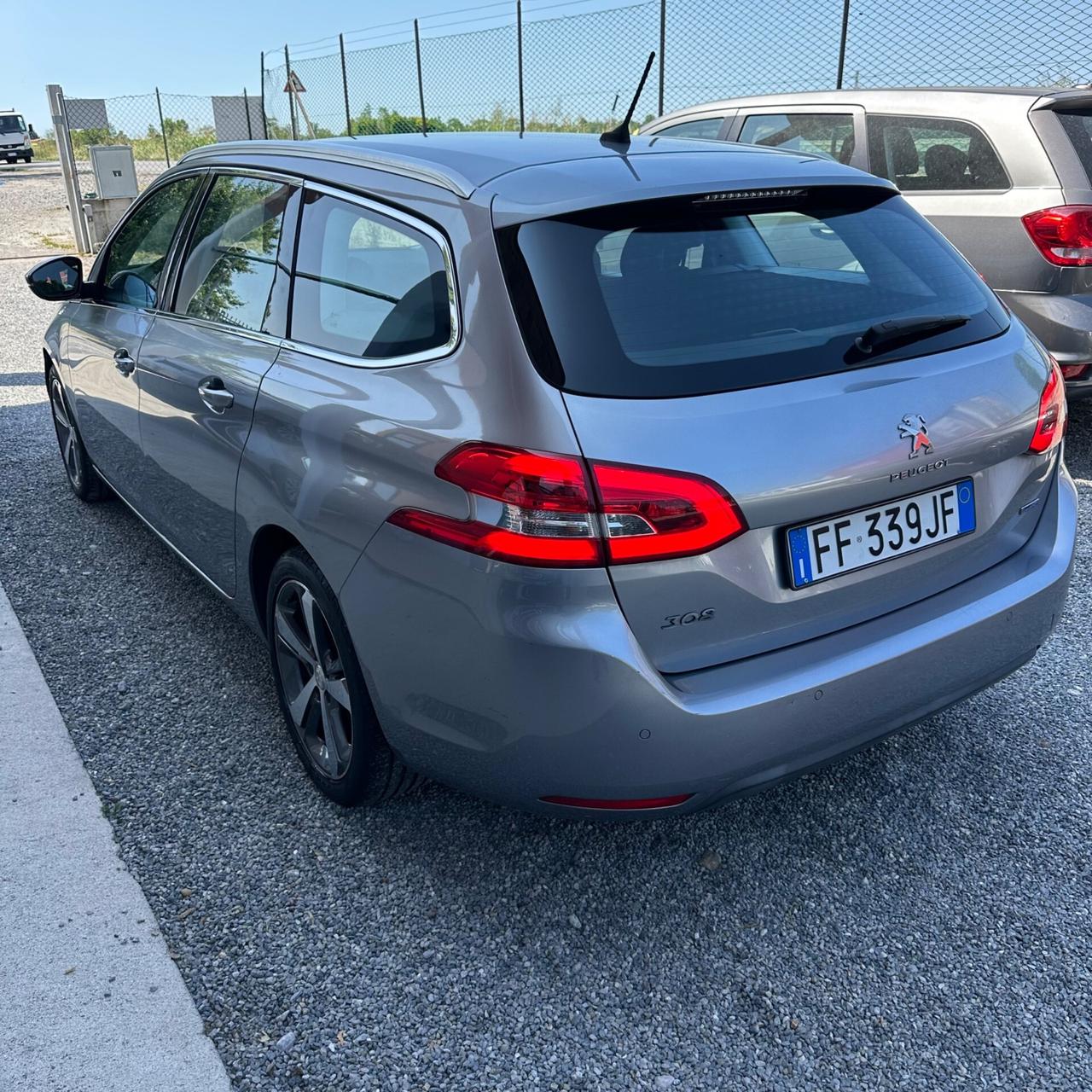 Peugeot 308 BlueHDi 120 S&S EAT6 SW GT Line