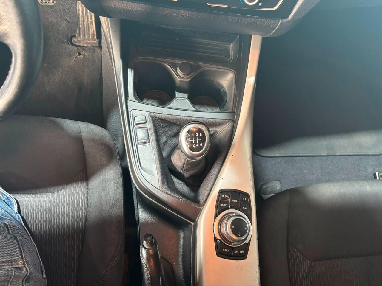 Bmw 116 116d 5p. Urban