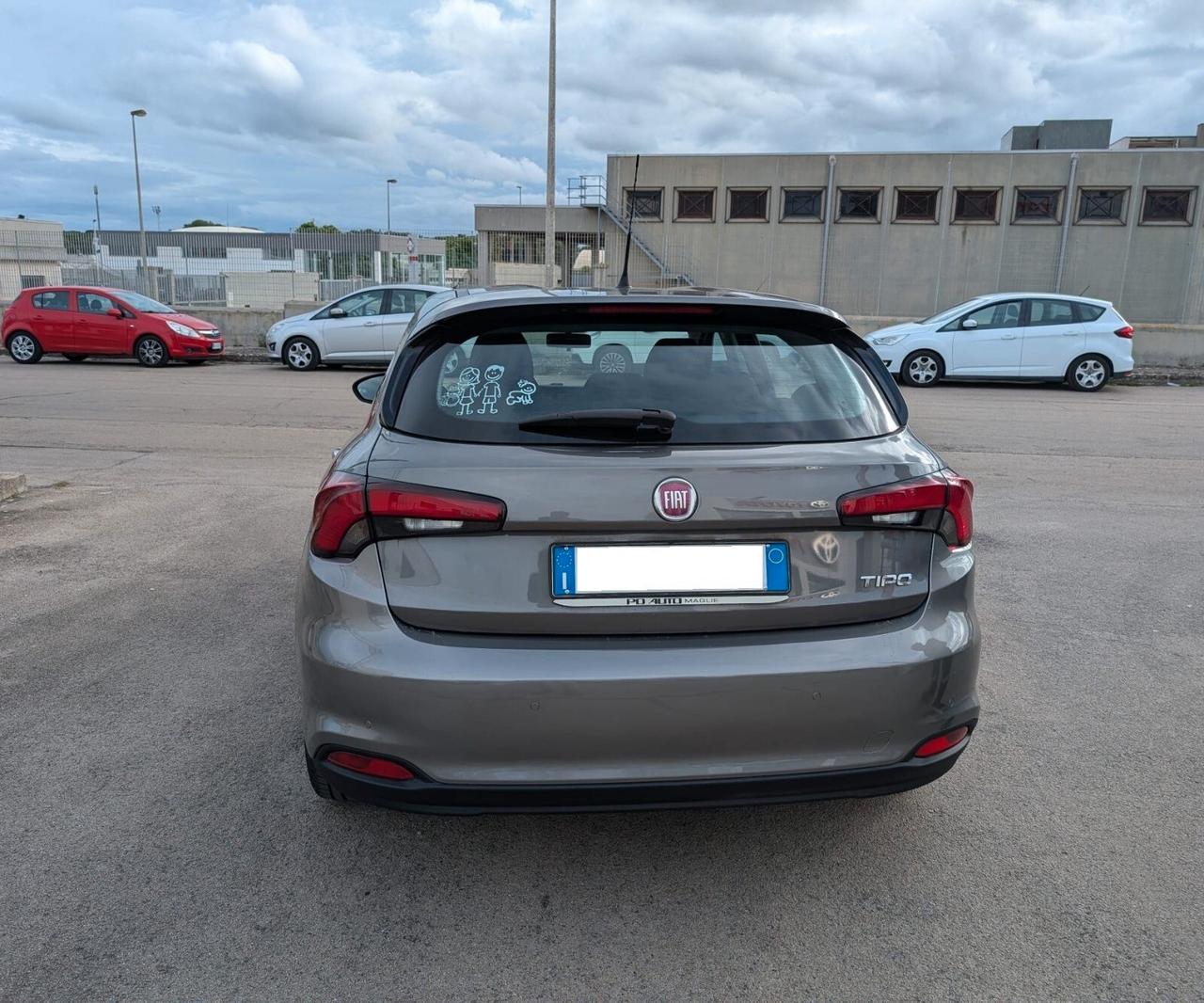 Fiat Tipo 1.6 Mjt S&S 5 porte Easy