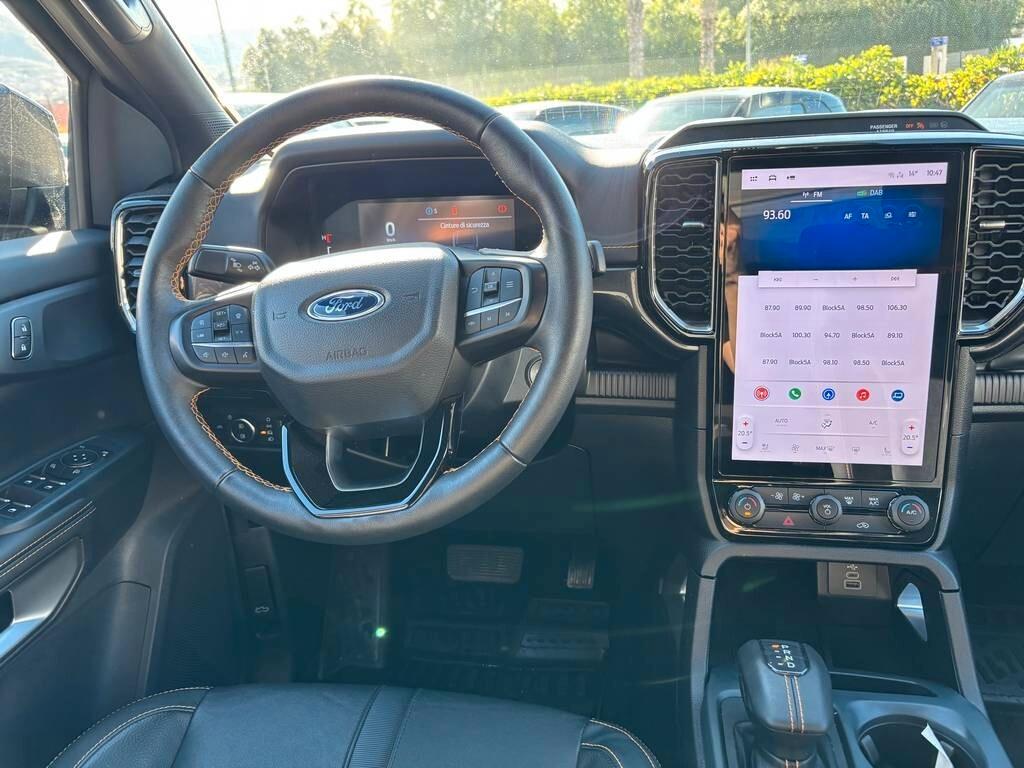 Ford Ranger 2.0 ECOBLUE aut. DC WILDTRACK 5 posti 2023/ solo 18.000 KM IVA ESPOSTA Tuo a soli 499 Euro al mese