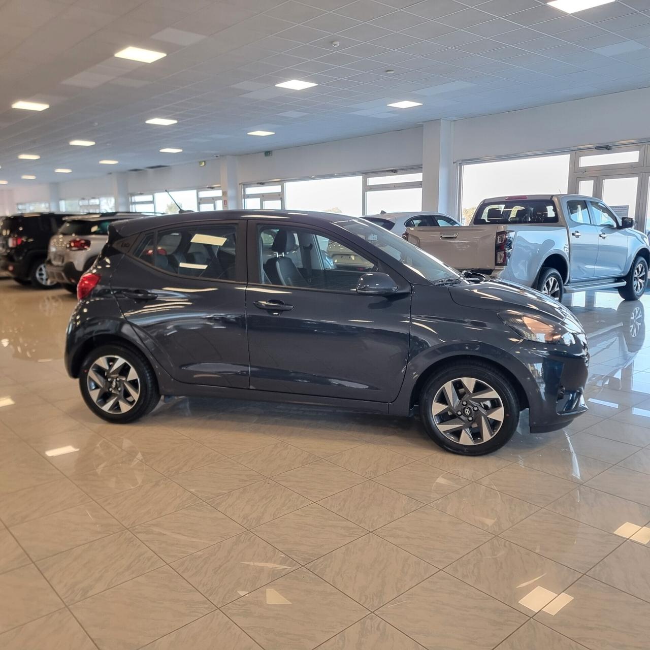 HYUNDAI i10 CONNECTLINE 1.0 bz 63cv MPI 5posti Cambio Automatico