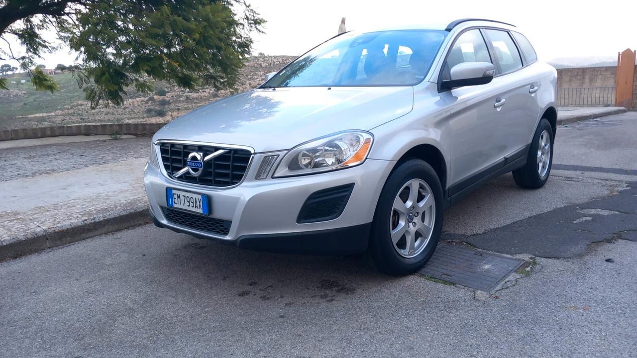 Volvo XC60 D3 2.0 - 2012