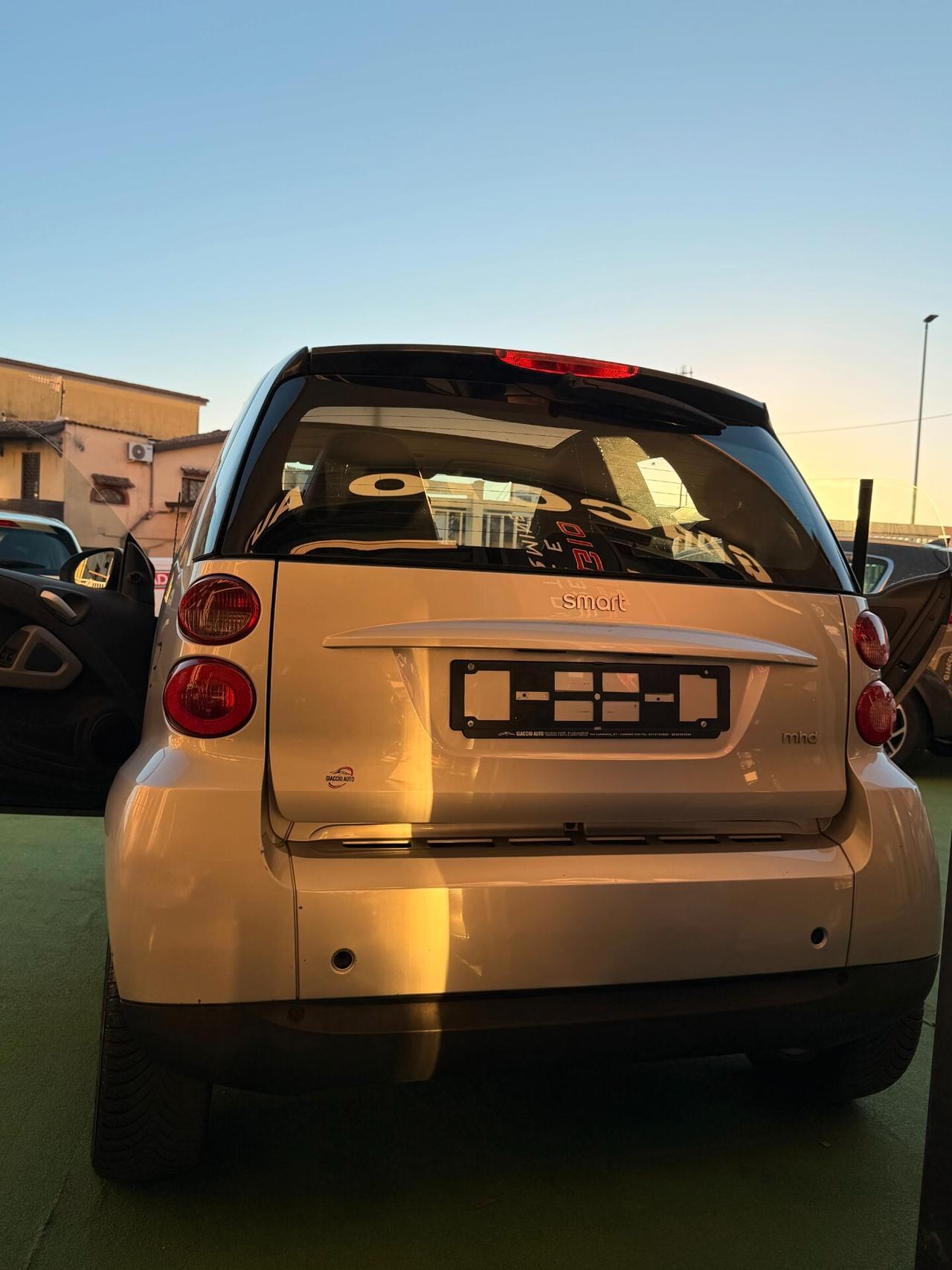 Smart ForTwo 1000 52 kW MHD coupé pure