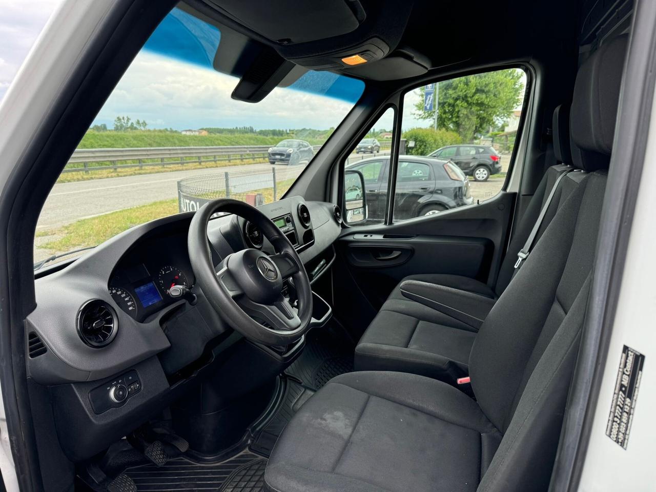 Mercedes-benz Sprinter F37/33 311 CDI TN PASSO MEDIO