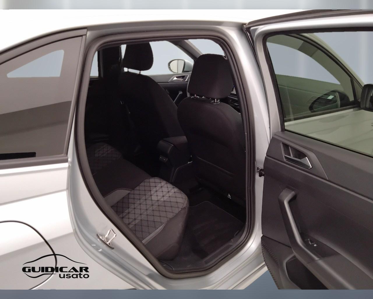 VOLKSWAGEN Taigo - Taigo 1.0 tsi R-Line 115cv