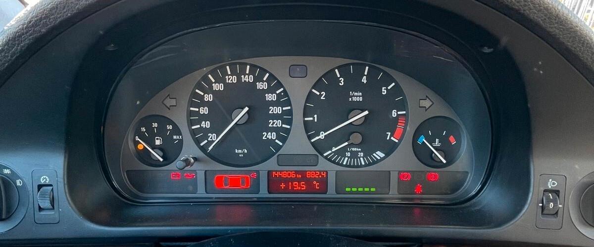 Bmw 520 520i 24V cat