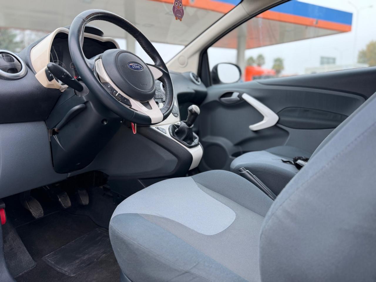 Ford Ka 1.2 8V 69CV Titanium