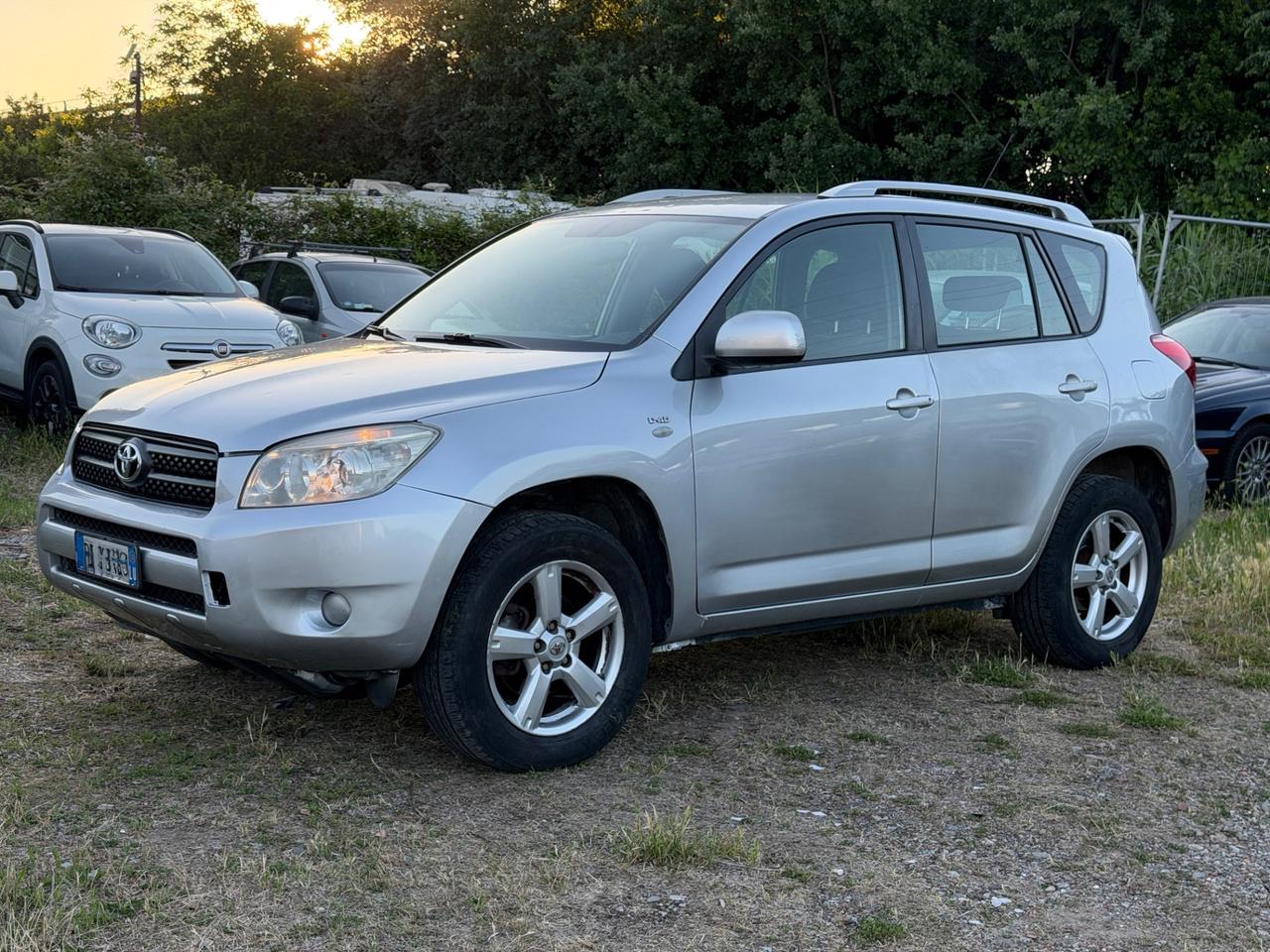 Toyota RAV 4 2.2 D-4D 136 CV Luxury 2008 unico proprietario