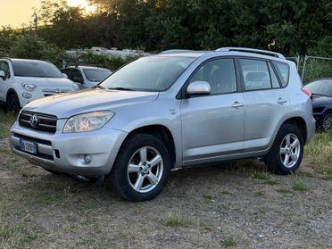 Toyota RAV 4 2.2 D-4D 136 CV Luxury 2008 unico proprietario