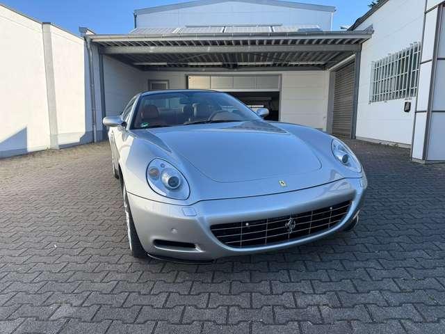 Ferrari 612 Scaglietti F1 one to One