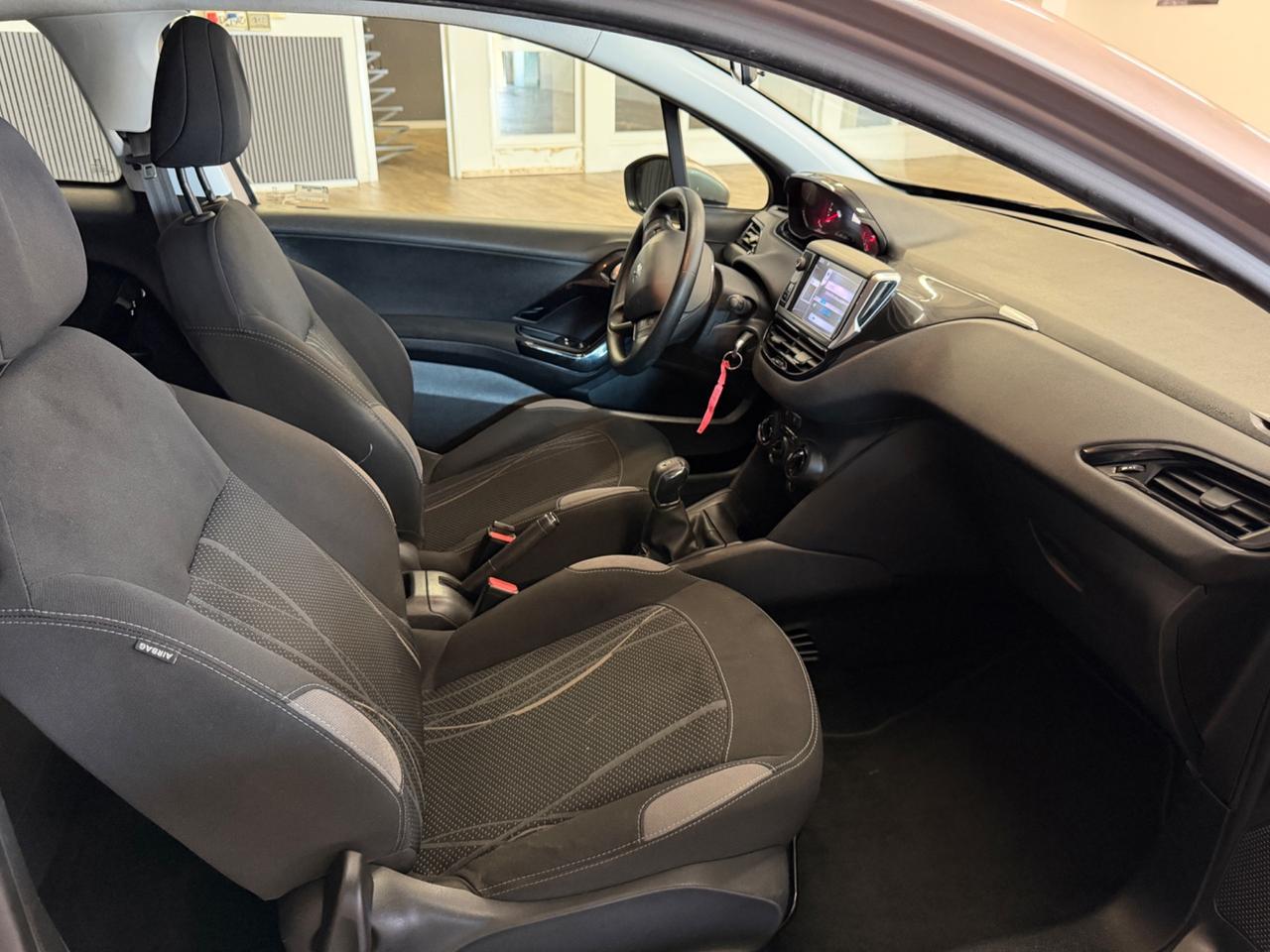 Peugeot 208 1.2 VTi Allure