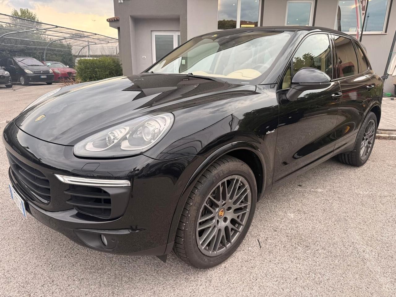 Porsche Cayenne 3.0 Diesel Platinum Edition