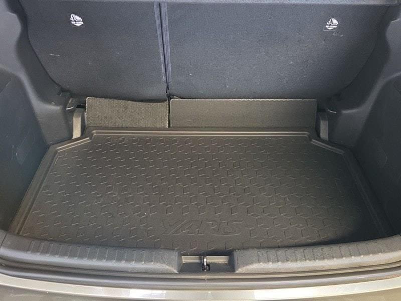 Toyota Yaris 4ª serie 1.5 Hybrid 5 porte Trend