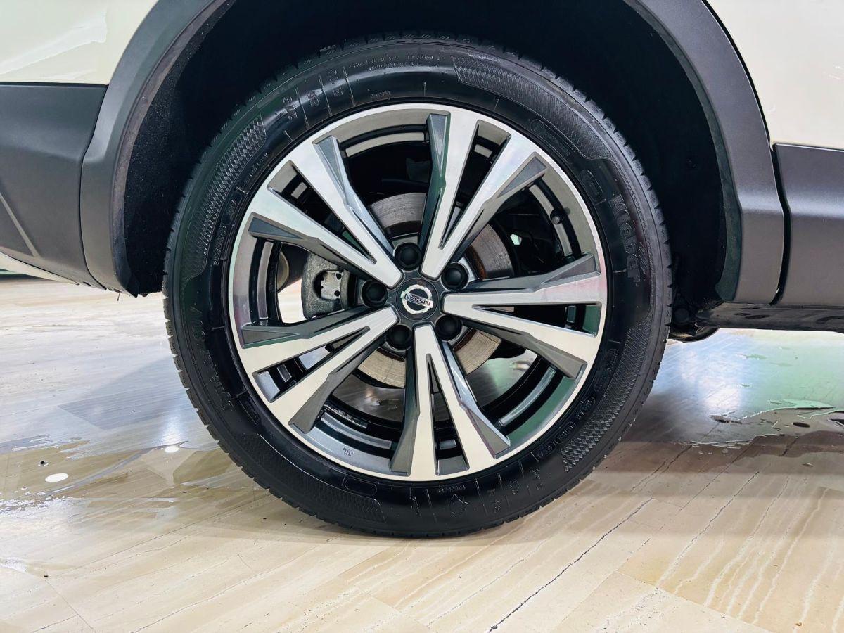 Nissan Qashqai 1.5 dCi 110cv N-Connecta Facelift Tetto Navi