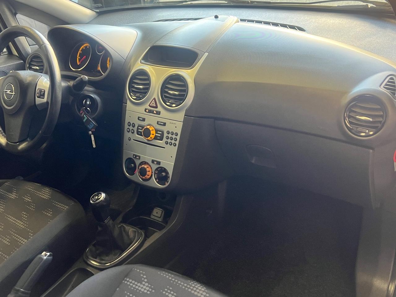 Opel Corsa 1.2 85CV 5 porte GPL-TECH