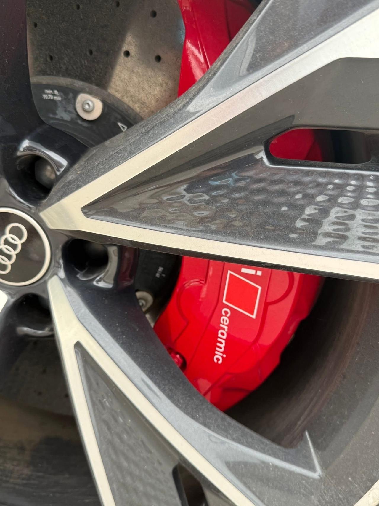 Audi A7 RS 7 SPB quattro tiptronic performance