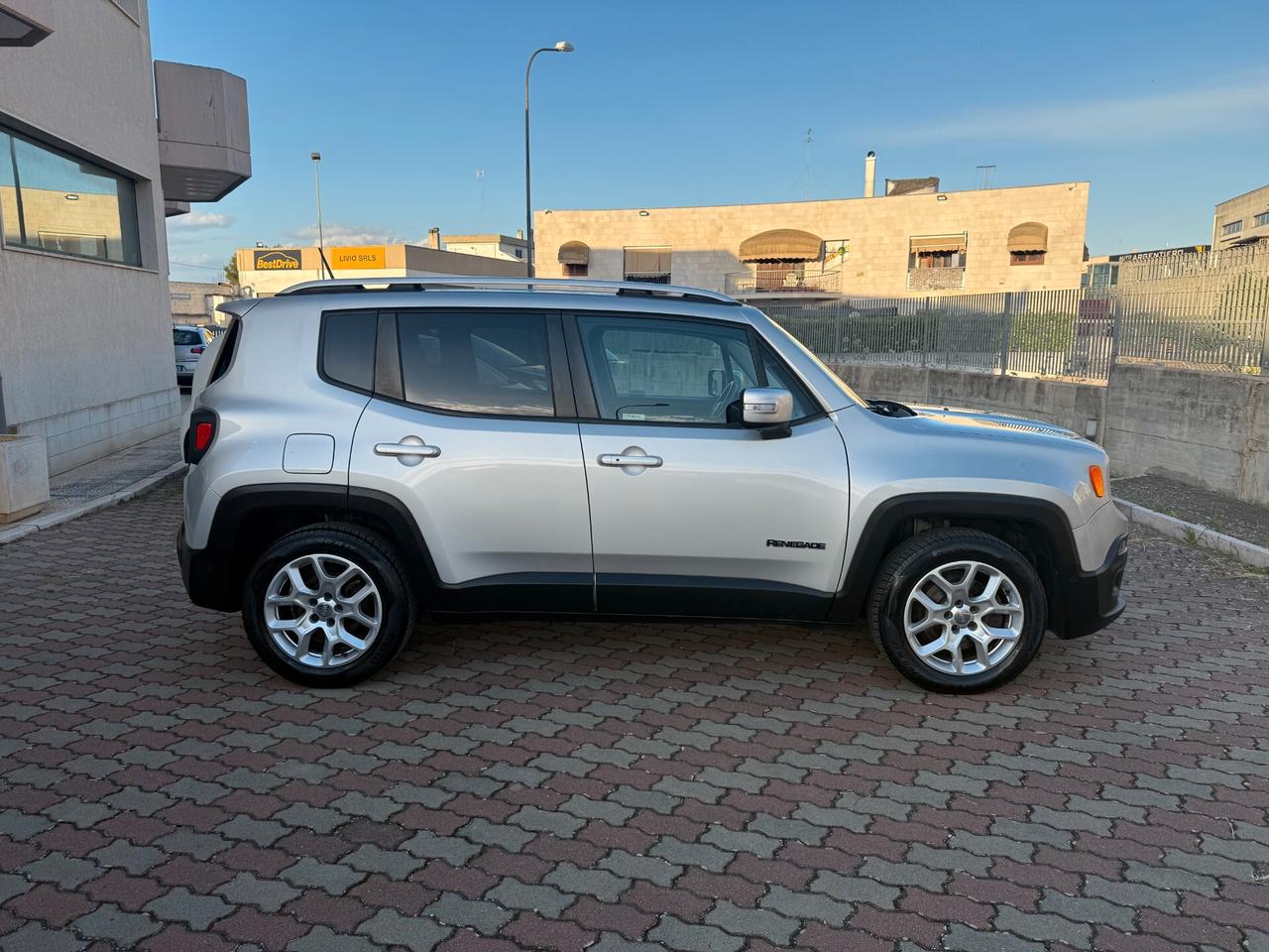 Jeep Renegade 1.6 Mjt 120 CV Limited