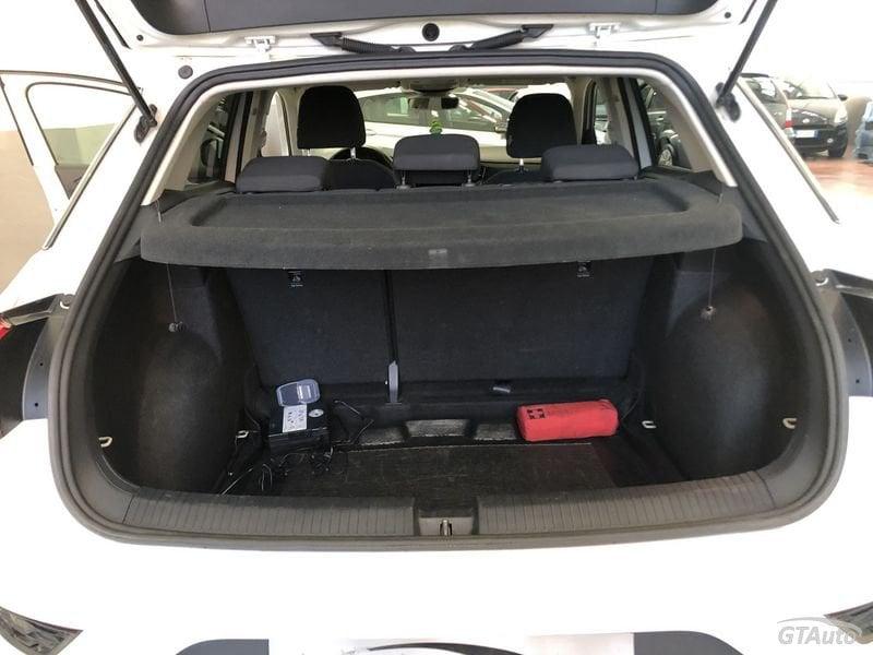 Volkswagen T-Roc T-Roc 1.6 TDI SCR Advanced BlueMotion Technology ADATTA AI NEOPATENTATI