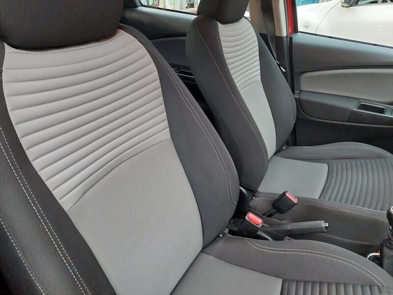 Toyota Yaris 1.4 D-4D 5 porte Lounge