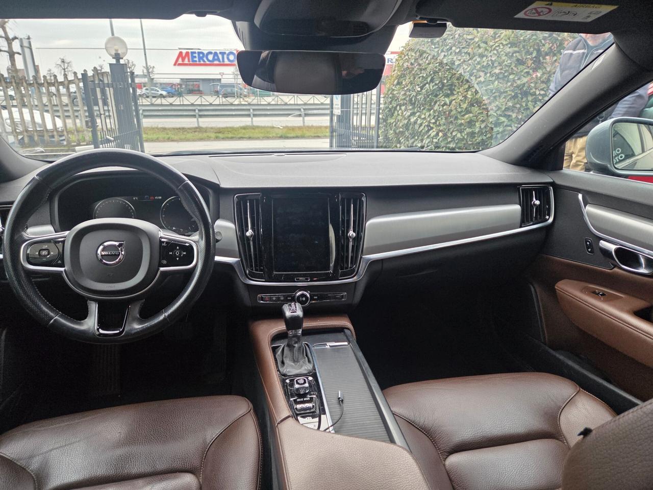Volvo V90 D4 Inscription