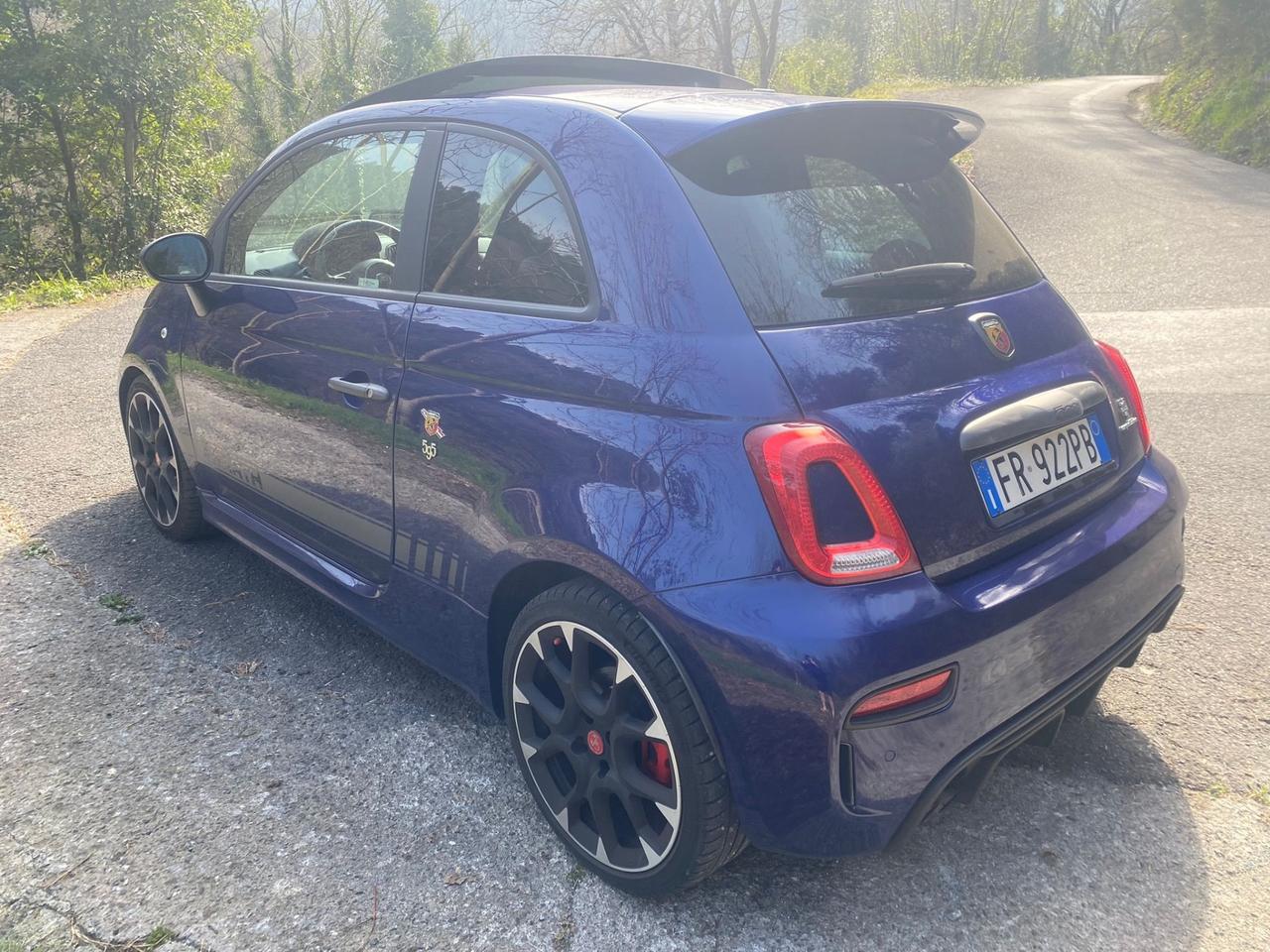 Abarth 595 1.4 Turbo T-Jet 180 CV Competizione