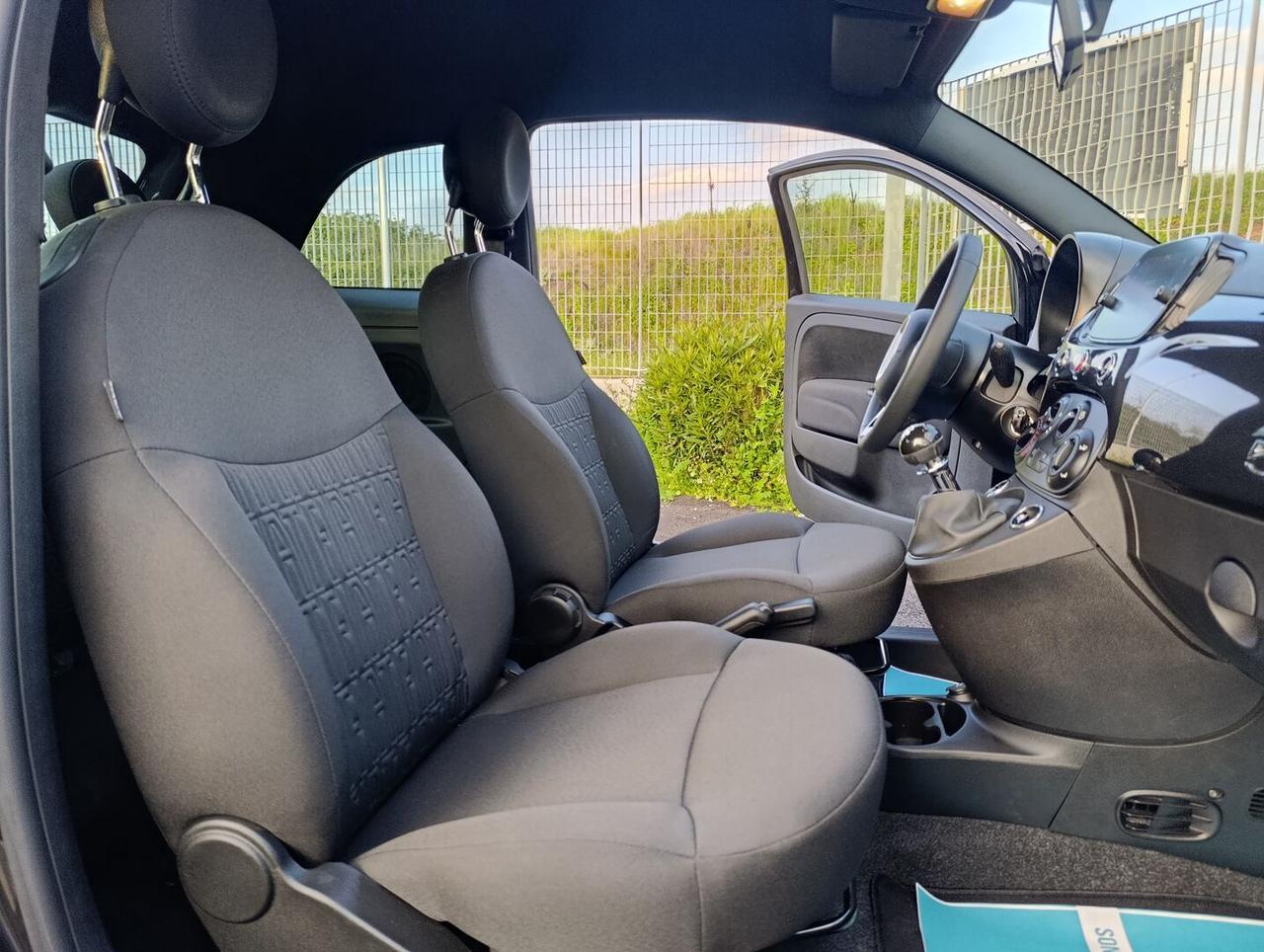 Fiat 500 1.0 hybrid 70cv Sensori di Parcheggio tetto Pan