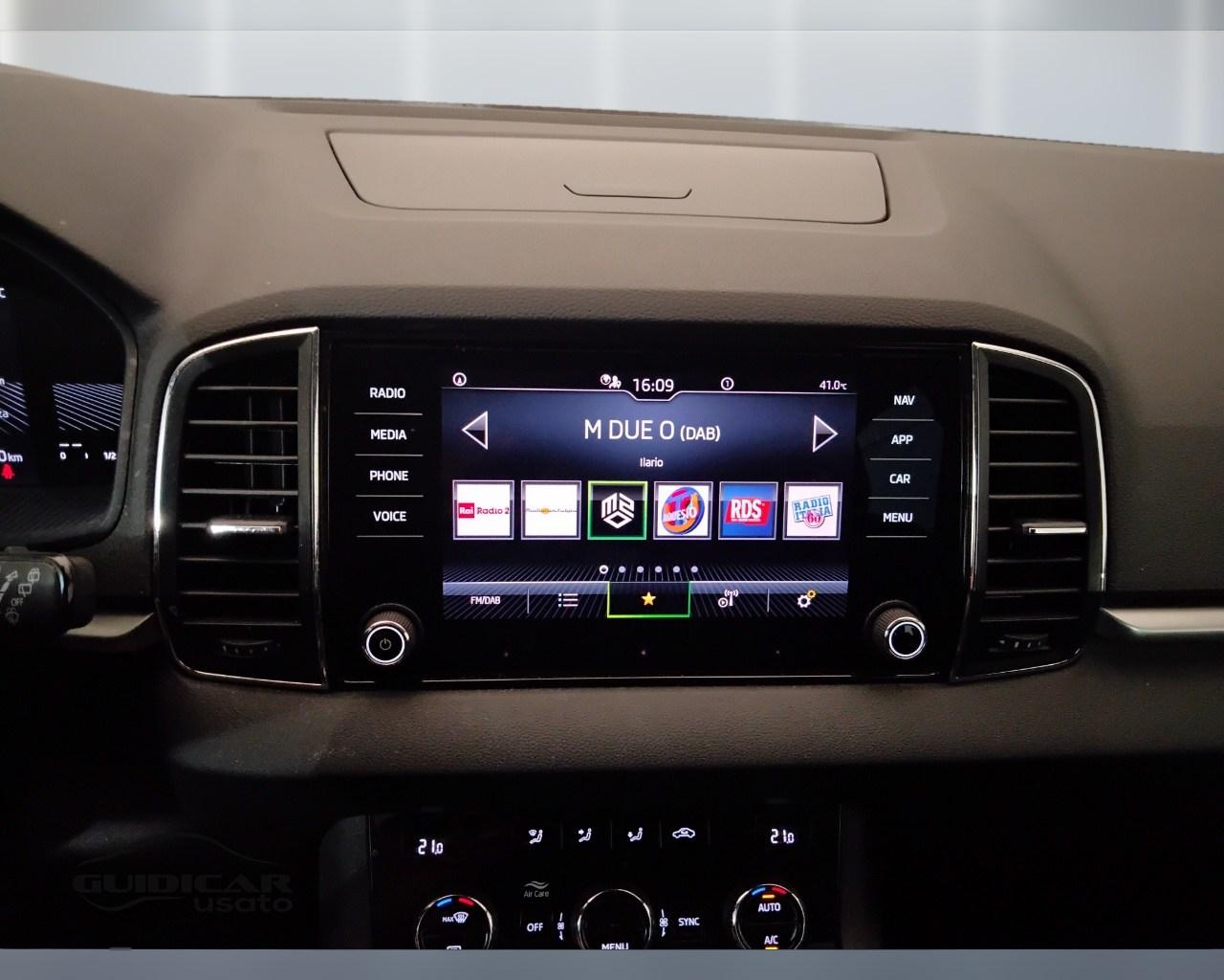 SKODA Karoq 2022 - Karoq 2.0 tdi evo Executive 115cv dsg