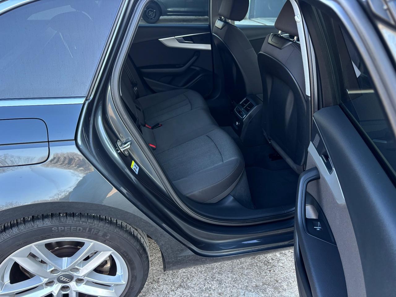 Audi A4 2.0 TDI 150 CV S Tronic. Garanzia 12 mesi