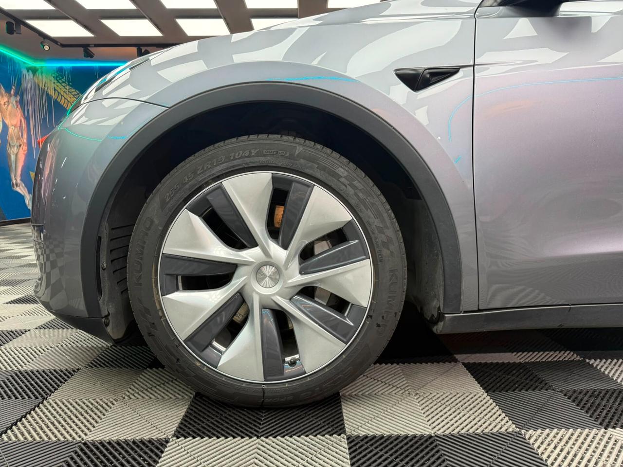 Tesla Model Y Long Range ADW (337)