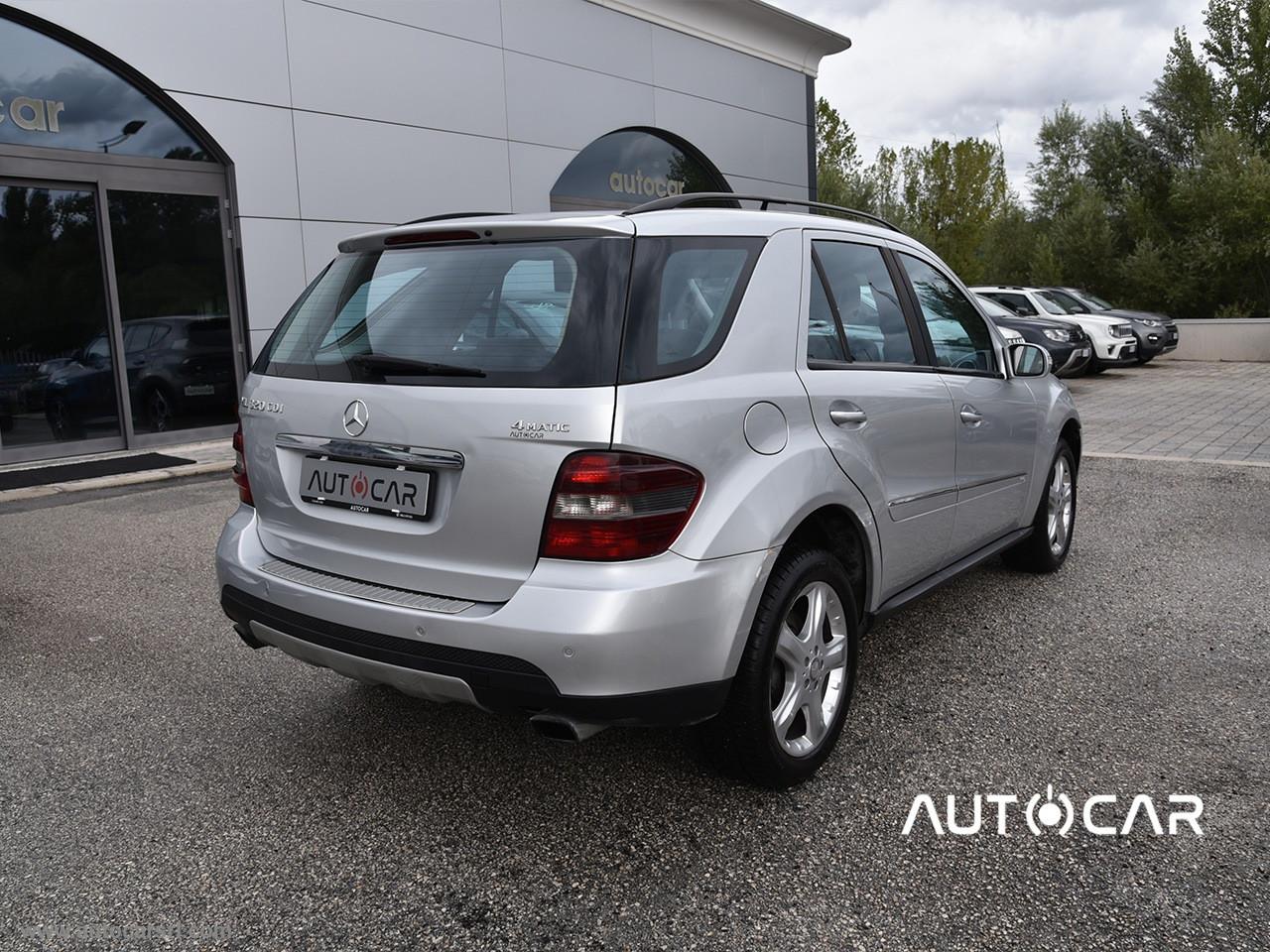 MERCEDES-BENZ ML 320 CDI Sport