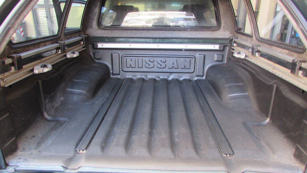 NISSAN - Navara 2.5 dci xe double cab hard top 5 posti kit parafanghi allargati raptor