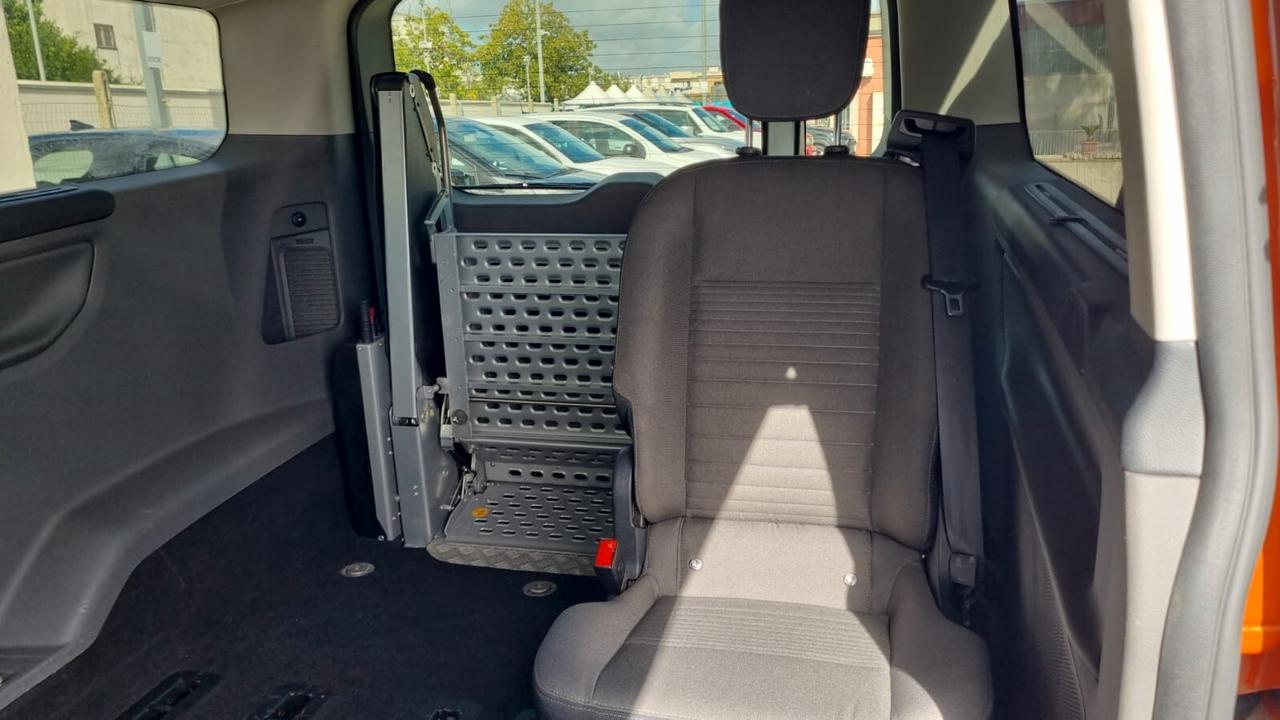 Ford Tourneo Custom 320 2.0 TDCi 130CV PC Titanium