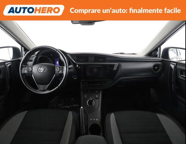 TOYOTA Auris 1.8 Hybrid Lounge