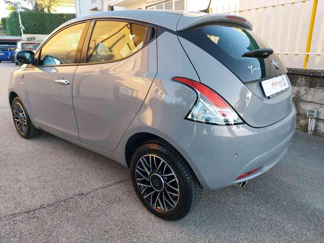 LANCIA Ypsilon 1.2 69 CV 5 porte GPL Alberta Ferretti