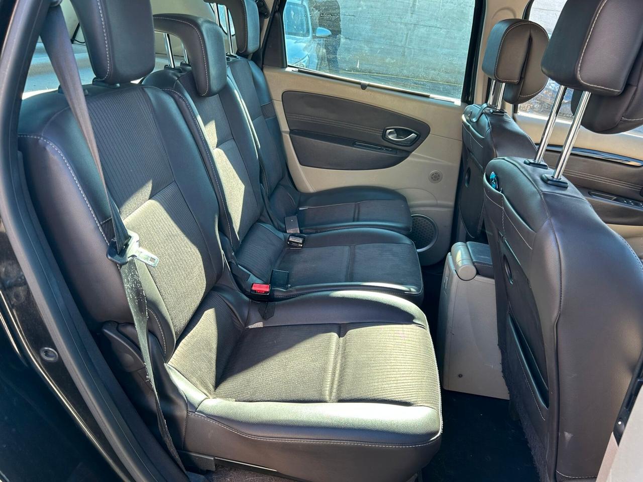 Renault Scenic Scénic X-Mod 2.0 dCi 160CV Luxe