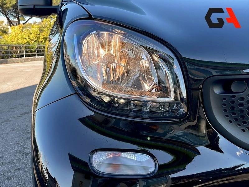 smart fortwo fortwo 70 1.0 twinamic Youngster