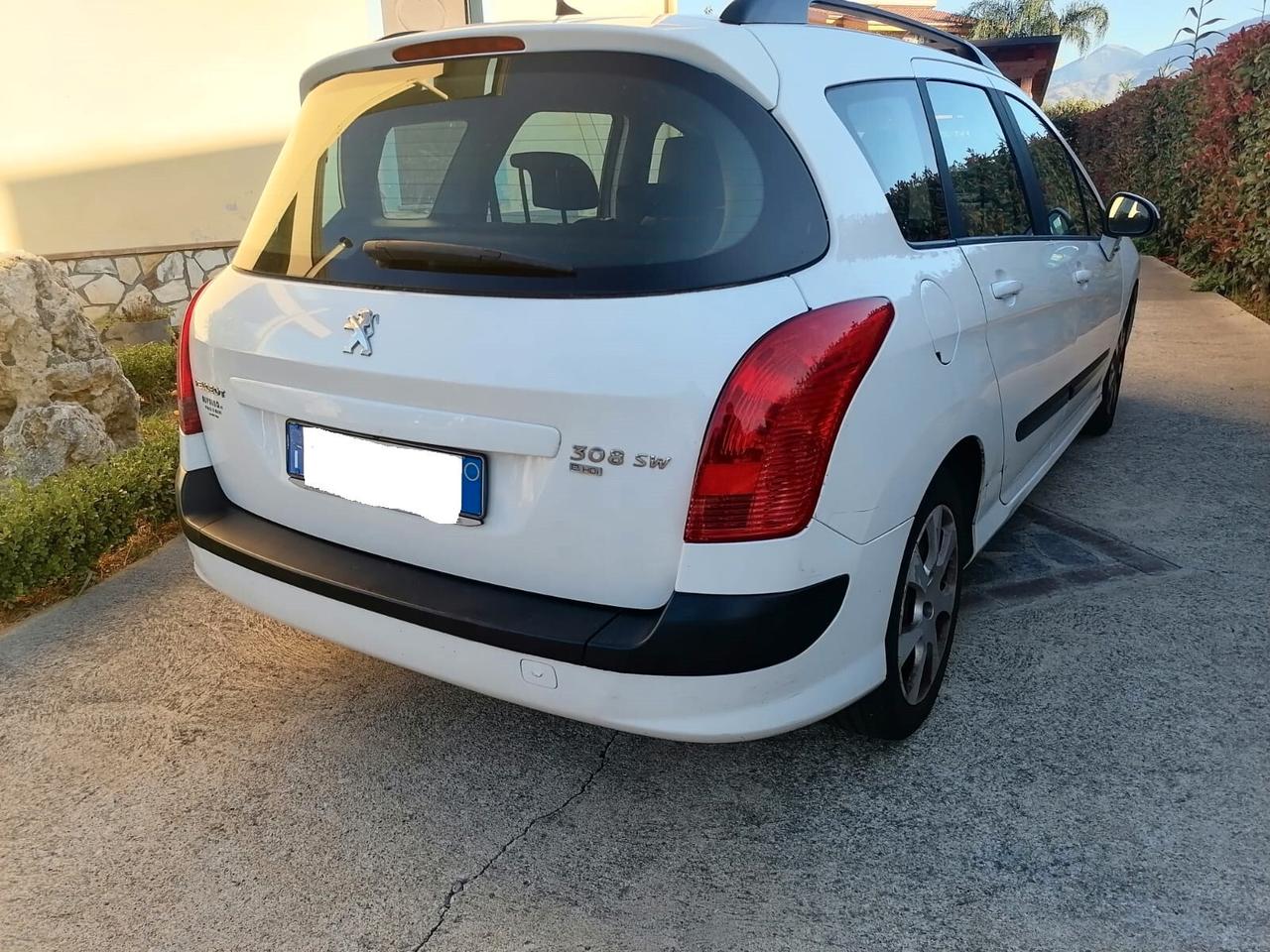 Peugeot 308 1.6 HDI – SW - 2012