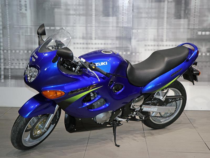 Suzuki GSX 600 F